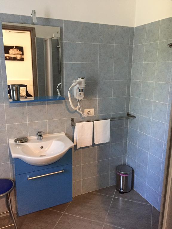Bed and breakfast Aquarius Roma